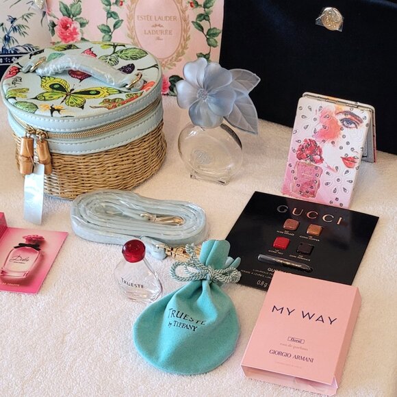 Luxury & Designer Beauty Bundle - Picture 2 of 15